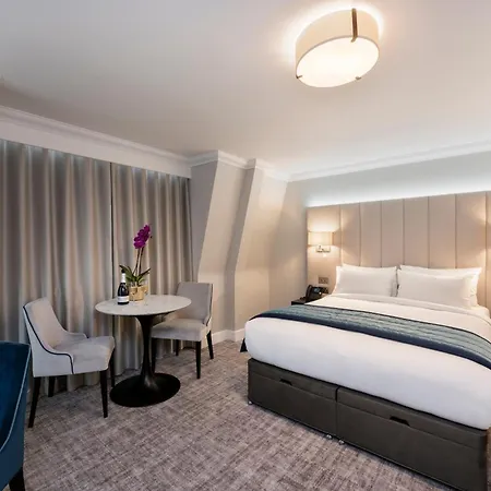 Tower Residences By Blue Orchid-3